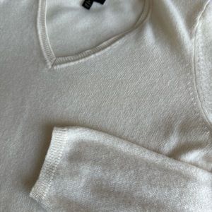 Cream 100% cashmere long sleeve